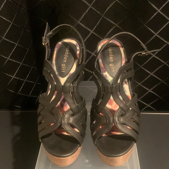 MADDEN GIRL Women’s Wedge Heels - Picture 4 of 13